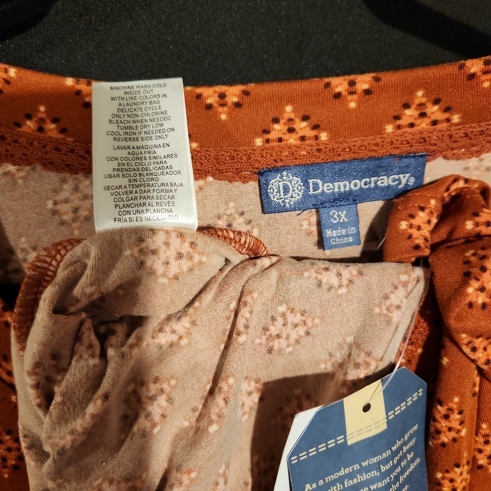 Democracy Women's Plus Size 3X Long Sleeve Top Rust NWT - Picture 5 of 5